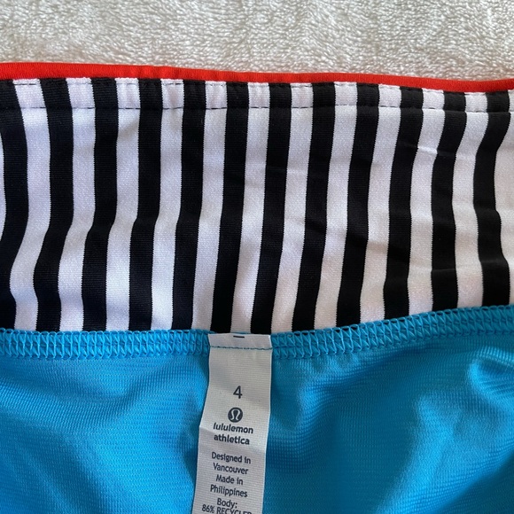 Lululemon SeaWheeze Blue Cheetos Speed Shorts - Picture 4 of 4